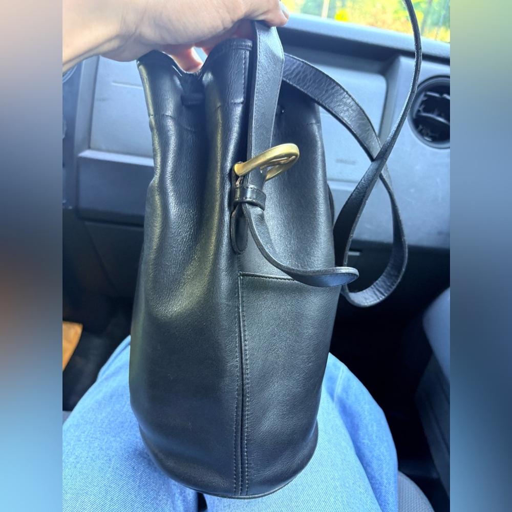 Vintage Coach 90’s Thompson Black Leather Drawstring Bucket Bag 4151 - Picture 6 of 13